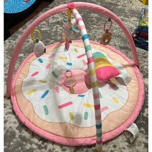 Carter's Skip Hop Sweet Surprise Tummy Time Play Gym